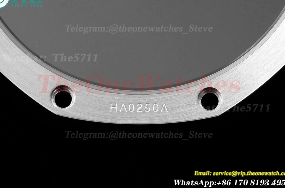 A5800 34mm White SS Oak 8F 77351 Diamonds SS Ladies Royal 0522